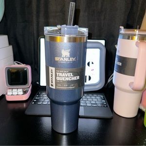 Stanley 40 oz Adventure Quencher Tumbler